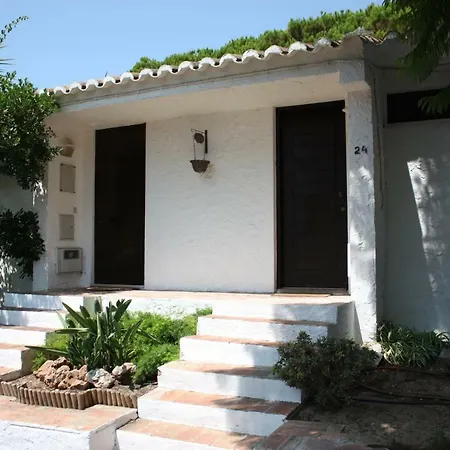 @ Aldeia Acoteias Дом отдыха